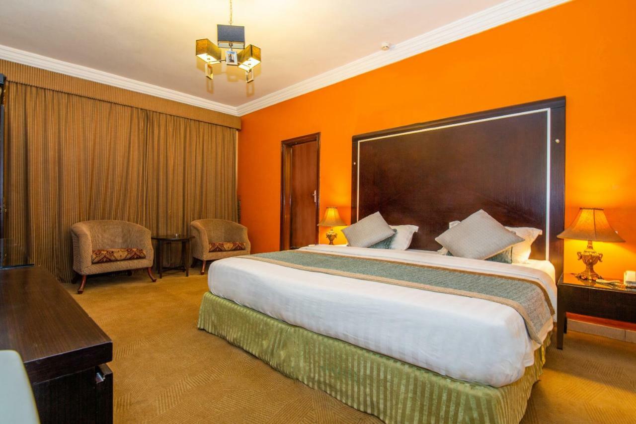 Al Hamra Palace Aparthotel Falastin Jeddah Ngoại thất bức ảnh