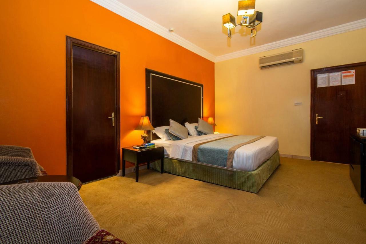 Al Hamra Palace Aparthotel Falastin Jeddah Ngoại thất bức ảnh